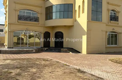Villa - 6 Bedrooms for rent in Al Barsha South 1 - Al Barsha South - Al Barsha - Dubai