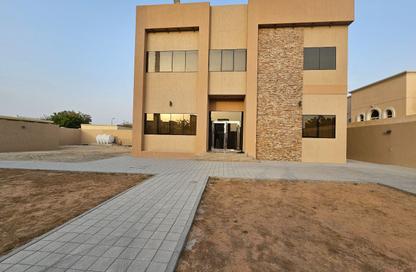 Villa - 4 Bedrooms - 6 Bathrooms for rent in Al Quoz 2 - Al Quoz - Dubai