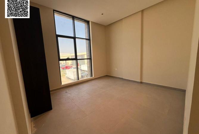 74259823 - Property Image 2