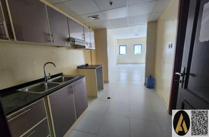 Apartment - Studio - 1 for rent in Falcon Tower 3 - Falcon Towers - Ajman Downtown - Ajman