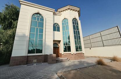 Villa - 4 - 6 for rent in Muwafja - Wasit - Sharjah