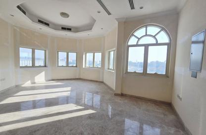 Villa - 4 - 6 for rent in Muwafja - Wasit - Sharjah