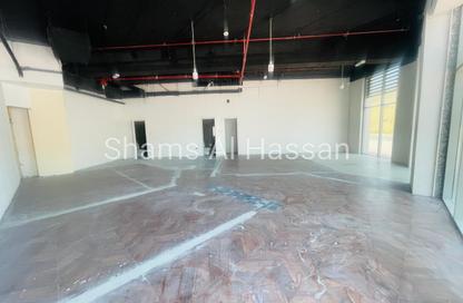 Shop - Studio - 1 Bathroom for rent in Nadd Al Hammar - Dubai