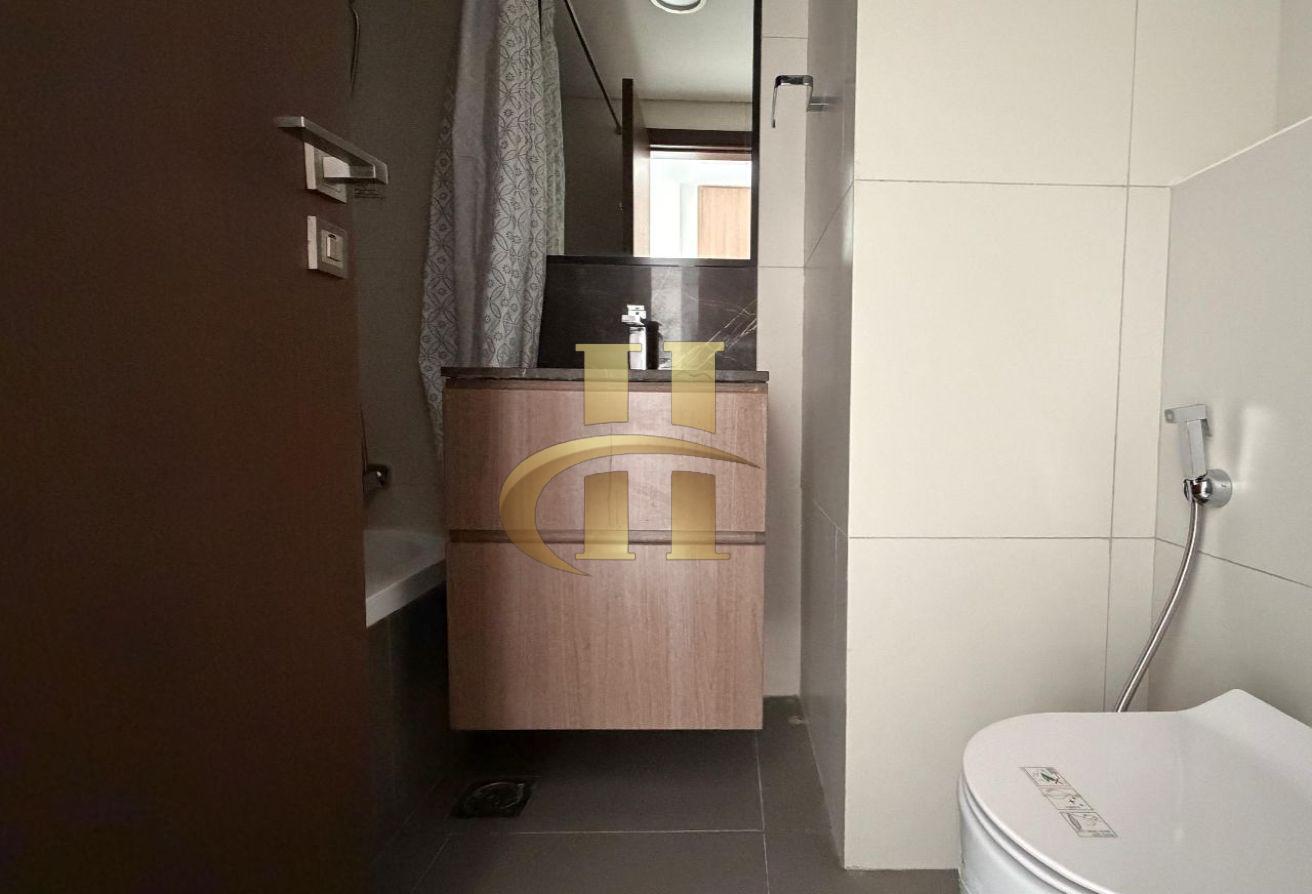 Spacious Layout | Chiller Free | Near To Exit photo 17