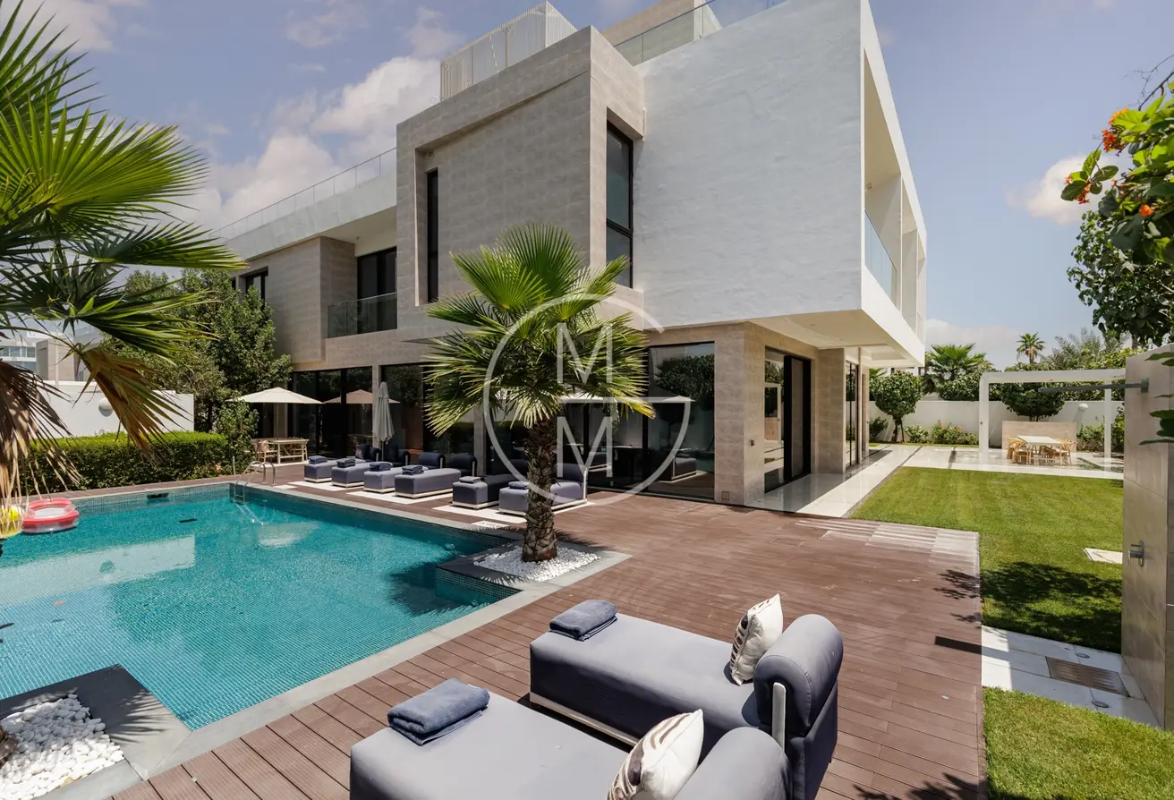 155517327 - Property Main Image