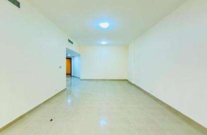 Apartment - 3 Bedrooms - 3 Bathrooms for rent in BurJuman Business Tower - Al Mankhool - Bur Dubai - Dubai