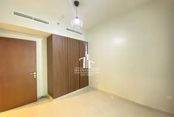 142861037 - Property Image 3
