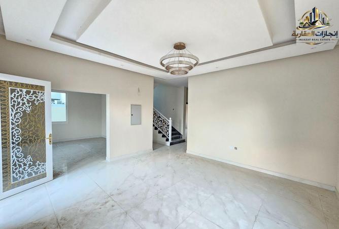 124271314 - Property Image 3
