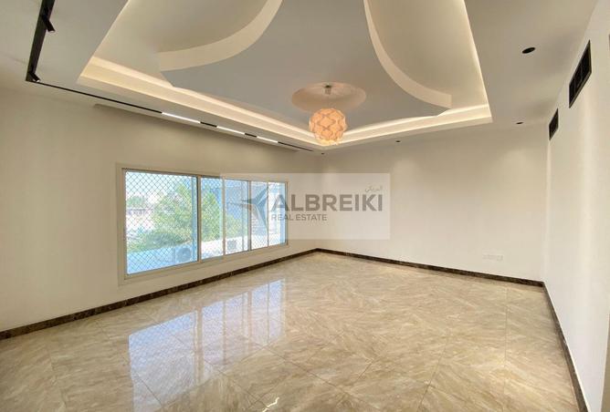 77364022 - Property Image 3