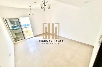 Apartment - 2 Bedrooms - 2 Bathrooms for rent in Muwaileh 29 Building - Muwaileh - Sharjah