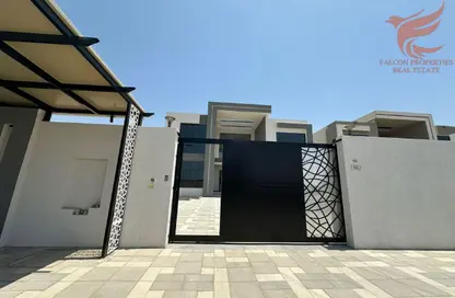 Duplex - 6 Bedrooms - 7 Bathrooms for sale in Seih Al Ghubb - Ras Al Khaimah Duplex - 6 Bedrooms - 7 Bathrooms for sale in Seih Al Ghubb - Ras Al Khaimah