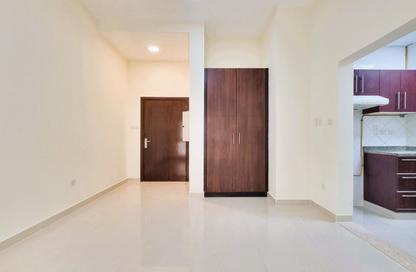 Apartment - Studio - 1 Bathroom for rent in Al Khaleej Centre Area - Al Raffa - Bur Dubai - Dubai