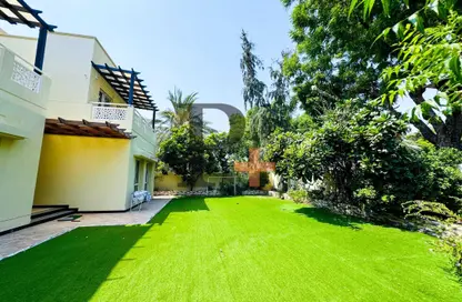 Villa - 4 Bedrooms - 5 Bathrooms for sale in Meadows 6 - Meadows - Dubai