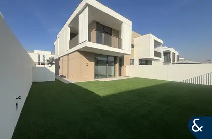 Villa - 4 Bedrooms - 5 Bathrooms for rent in Nad Al Sheba Gardens Phase 11 - Nad Al Sheba Gardens - Nad Al Sheba - Dubai
