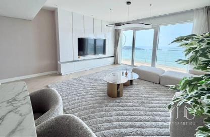 Apartment - 3 - 4 for rent in La Vie - Jumeirah Beach Residence - Dubai