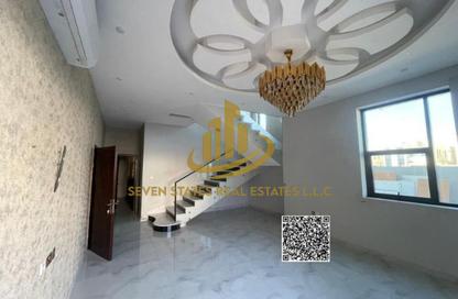 Villa - 5 Bedrooms - 7 Bathrooms for rent in Al Yasmeen 1 - Al Yasmeen - Ajman
