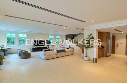 Villa - 4 Bedrooms - 5 Bathrooms for rent in Jumeirah Park Homes - Jumeirah Park - Dubai