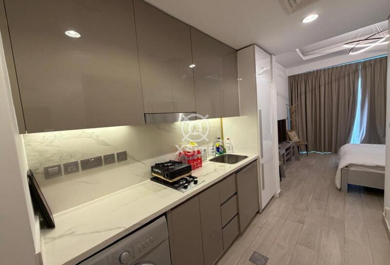 Modern Living |Fully Furnished | Burj Khalifa View photo 7