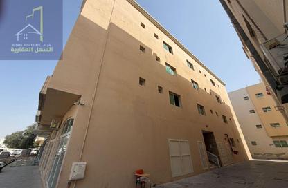عمارة بالكامل - استوديو - 8 حمامات للبيع في مبنى مويلح - مويلح - الشارقة