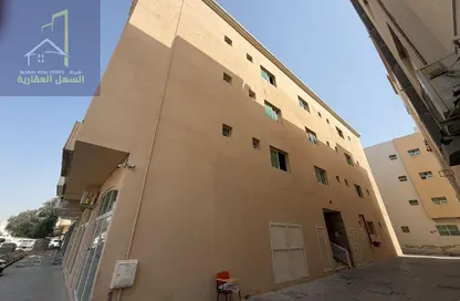 عمارة بالكامل - استوديو - 8 حمامات للبيع في مبنى مويلح - مويلح - الشارقة