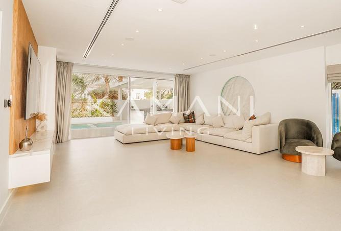 71502187 - Property Image 3