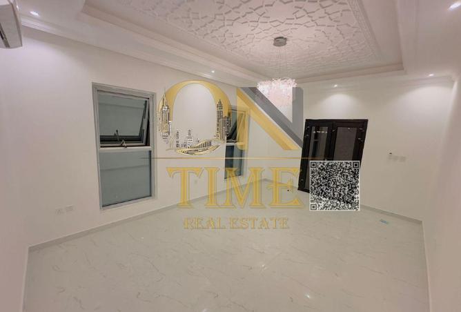 2PHMD98aeem - Property Image 2