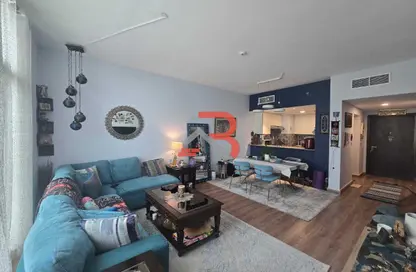 شقة - 2 غرف نوم - 2 حمامات للايجار في مبنى ربدان - موتور سيتي - دبي شقة - 2 غرف نوم - 2 حمامات للايجار في مبنى ربدان - موتور سيتي - دبي