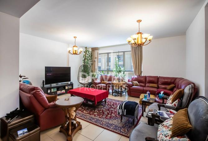 64404837 - Property Image 3