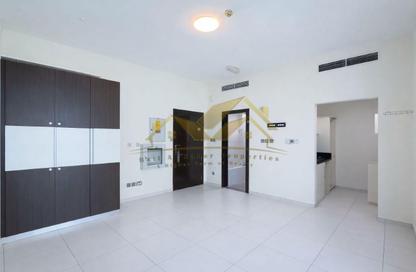 Apartment - Studio - 1 Bathroom for rent in Mankhool Road - Bur Dubai - Dubai