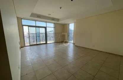 شقة - 3 غرف نوم - 3 حمامات للايجار في برج  أ - أبراج إعمار - ديرة - دبي