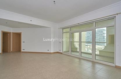 Apartment - 2 Bedrooms - 3 Bathrooms for rent in Al Hamri - Shoreline Apartments - Palm Jumeirah - Dubai
