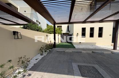 Townhouse - 3 Bedrooms - 4 Bathrooms for rent in Richmond - Damac Hills - Dubai