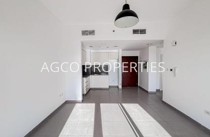 Apartment - 1 Bedroom - 1 Bathroom for sale in Zahra Breeze Apartments 4A - Zahra Breeze Apartments 4 - Zahra Breeze Apartments - Town Square - Dubai