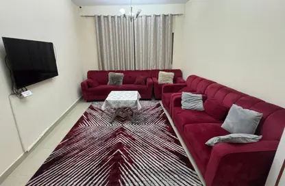 شقة - 2 غرف نوم - 3 حمامات للايجار في شارع التعاون الجديد - التعاون - الشارقة