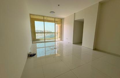 Apartment - 3 Bedrooms - 3 Bathrooms for rent in Muweileh Community - Muwaileh Commercial - Sharjah
