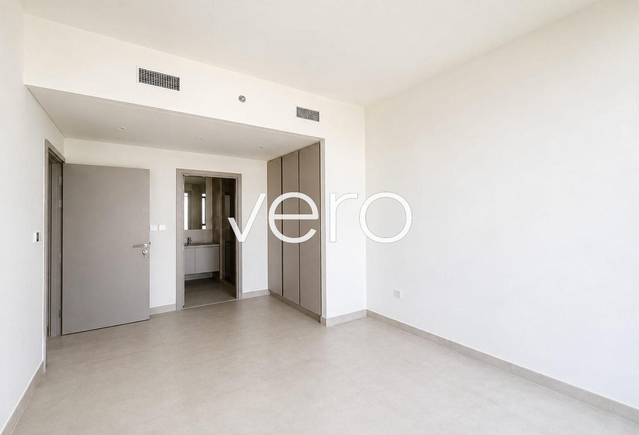 Full Canal & Lagoon View | Corner Unit | Vacant photo 14