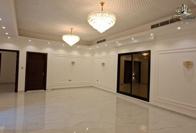 105107806 - Property Image 3
