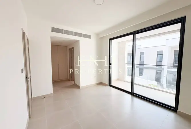155512020 - Property Image 3
