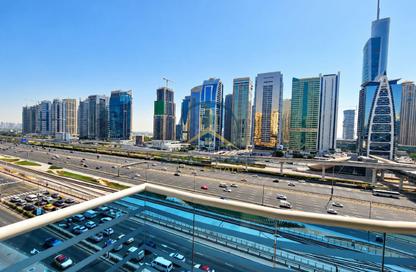 Apartment - 1 - 2 for rent in Cascades Tower - Dubai Marina - Dubai Apartment - 1 - 2 for rent in Cascades Tower - Dubai Marina - Dubai
