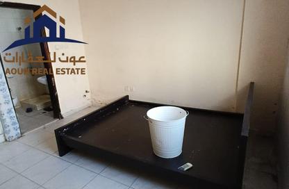 Apartment - Studio - 1 Bathroom for rent in Al Qulaya'ah - Al Sharq - Sharjah