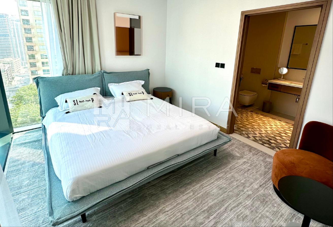 Fully Furnished | Vacant on October | Near Metro photo 4