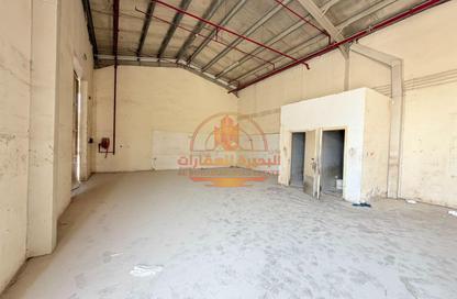 Warehouse - Studio - 1 for rent in Ali Mousa Building - Al Sajaa Industrial - Al Sajaa - Sharjah