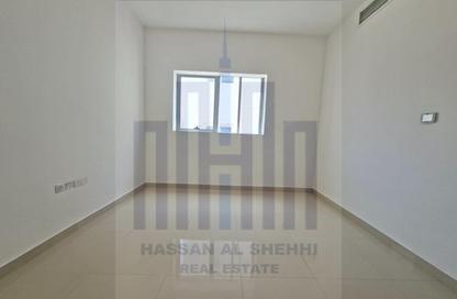 Apartment - 1 Bedroom - 1 Bathroom for rent in Muwailih Building - Muwaileh - Sharjah