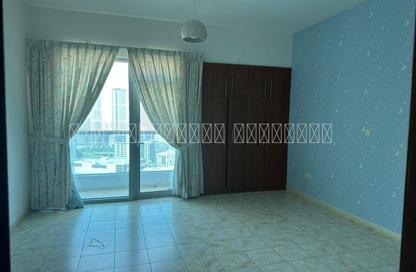 Apartment - 2 Bedrooms - 2 Bathrooms for rent in Thuraya Al Majaz Building - Al Majaz 3 - Al Majaz - Sharjah