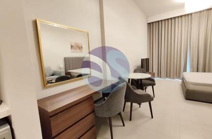 Apartment - Studio - 1 Bathroom for rent in SOL Avenue - Business Bay - Dubai