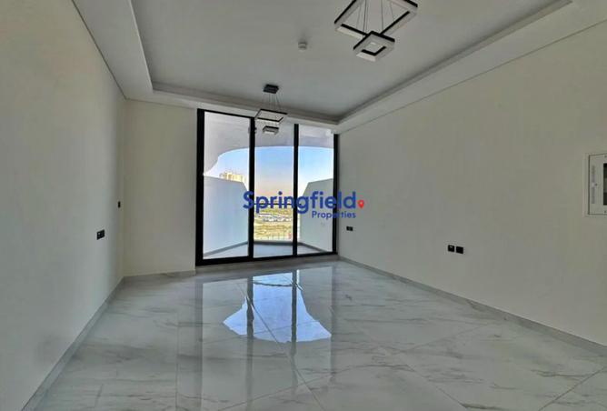130657643 - Property Image 3