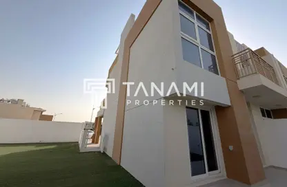 Townhouse - 3 Bedrooms - 3 Bathrooms for rent in Avencia - Damac Hills 2 - Dubai