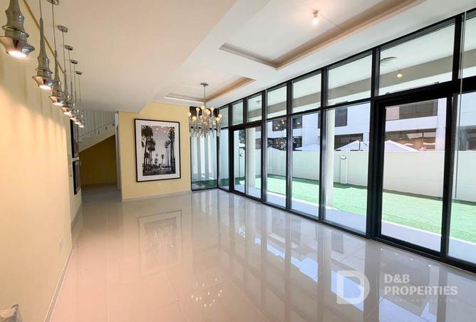 54404784 - صورة العقار 2