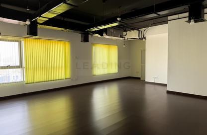 Office Space - Studio - 1 Bathroom for rent in Iris Bay - Business Bay - Dubai