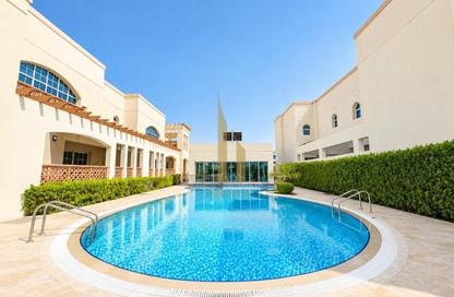 Villa - 5 - 5 for rent in Umm Suqeim 1 Villas - Umm Suqeim 1 - Umm Suqeim - Dubai